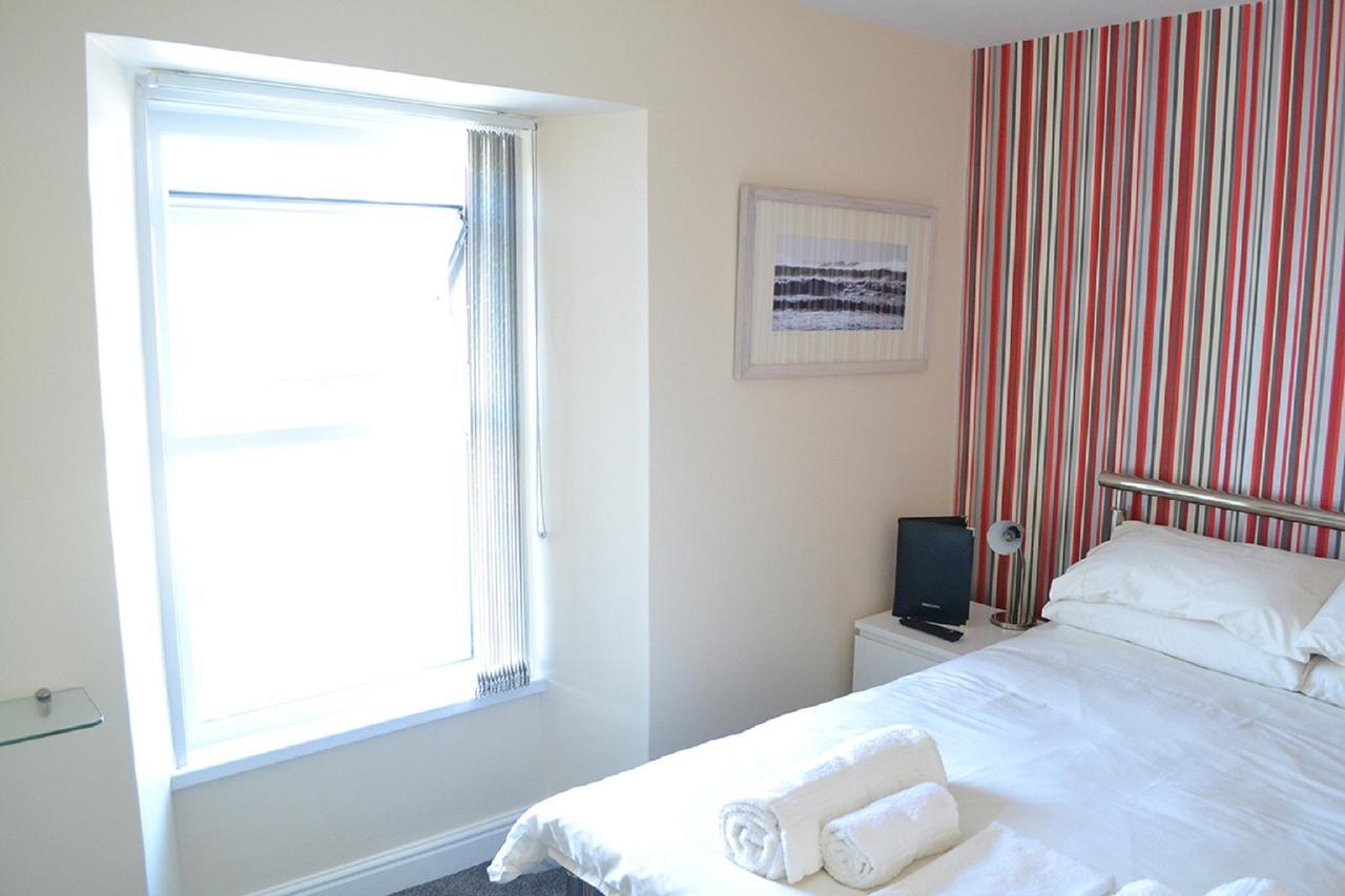 White Rose Guest House Tenby Camera foto